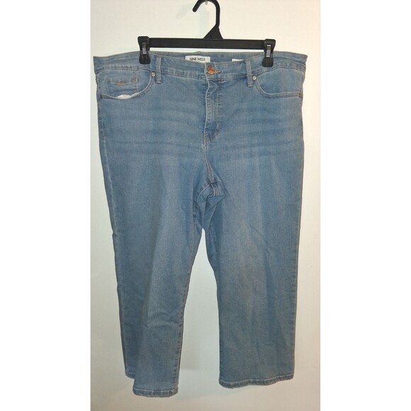 Nine West Chrystie Capri Medium Denim Straight Leg Sz 16 - Picture 1 of 2